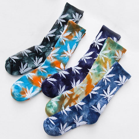 PEONFLY New Personality Printing White Maple Leaves Men Colorful Cotton Socks Hip Hop Street Skater Sock Male Autumn Winter - webtekdev